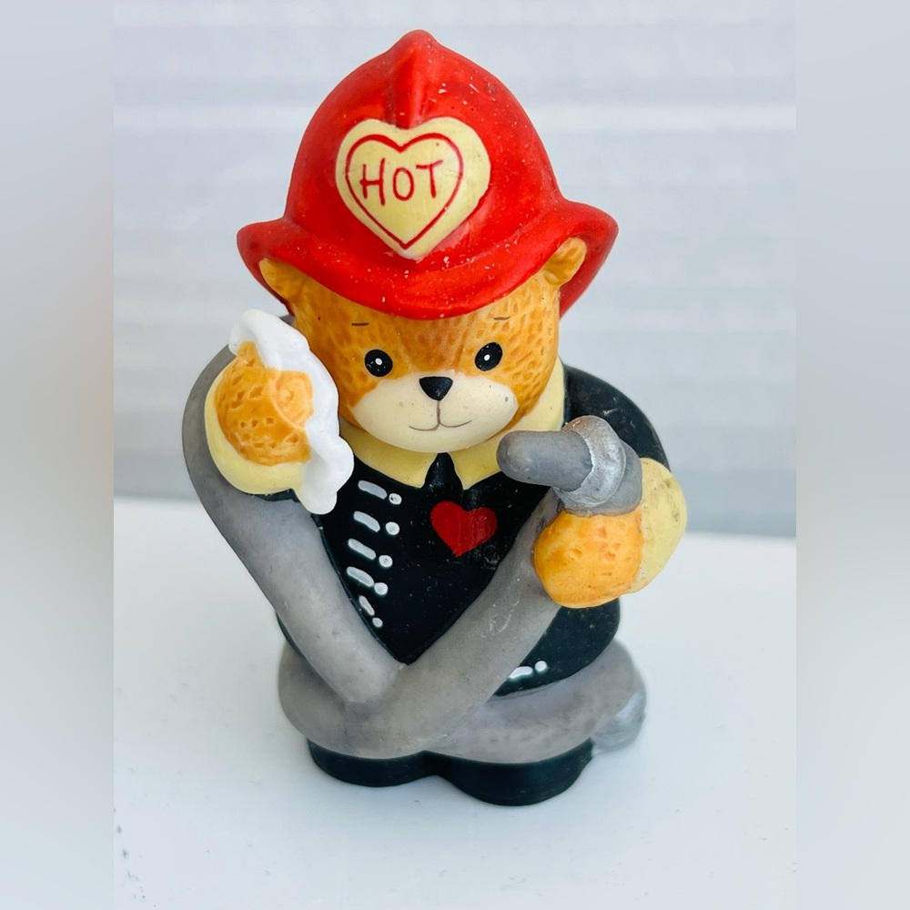 VTG 1990 Lucy & Me Fireman Bear with Hose Enesco Lucy Rigg Porcelain Figurine